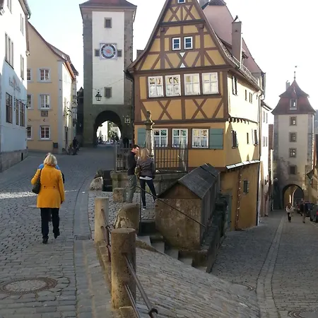 Taubertal Familie Arold Креглинген