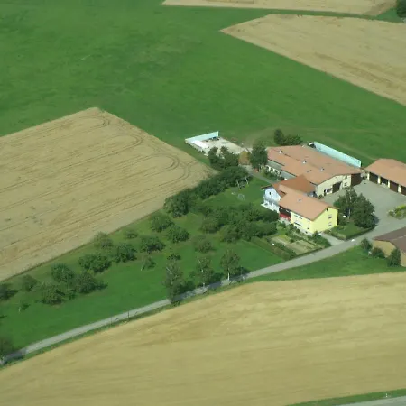 Taubertal Familie Arold Apartman